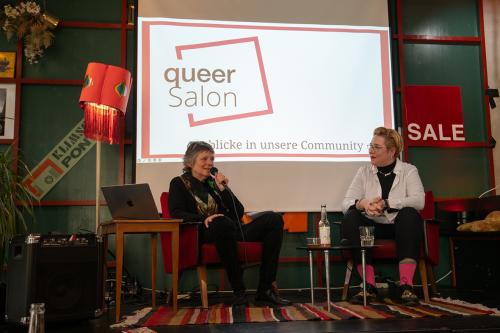 01 qA queerSalon Barbara-Bosshard Julia-Mueller ©Sandra-Meier-gestaltungskiosk.ch-1